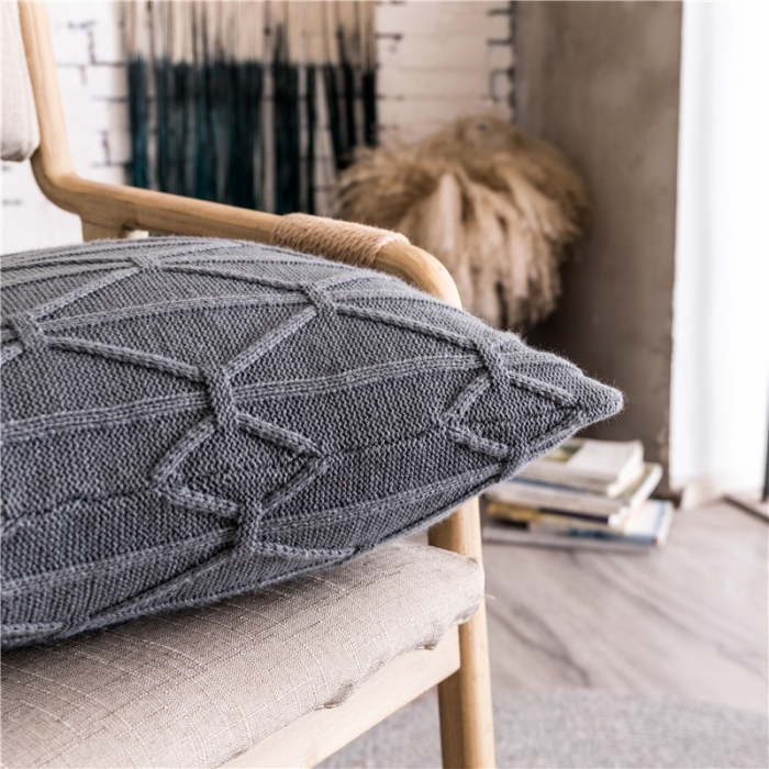 91家纺网 家纺一手货源 找家纺 （总）918家纺 2021新款米字结抱枕