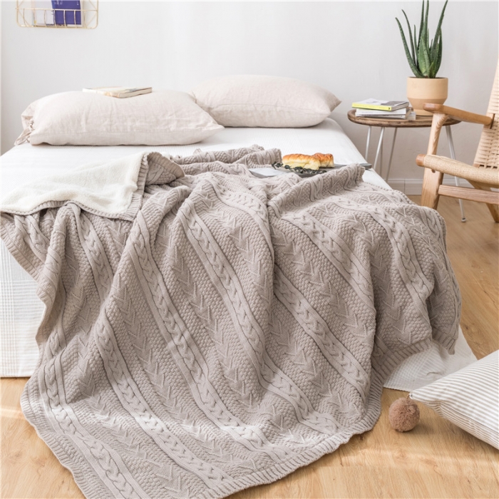 91家纺网 家纺一手货源 找家纺 918家纺 2021新款公主风加绒毯 高级灰