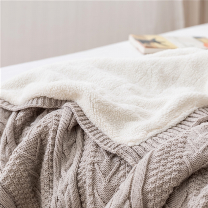 91家纺网 家纺一手货源 找家纺 918家纺 2021新款公主风加绒毯 高级灰