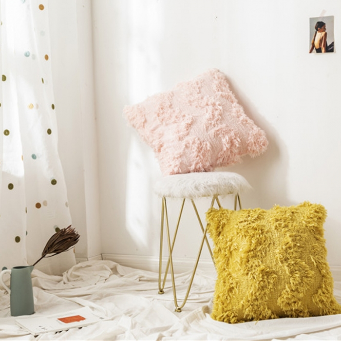 91家纺网 家纺一手货源 找家纺 918家纺 2021新款羽妃绒抱枕 葵黄