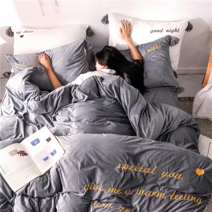 91家纺网 家纺一手货源 找家纺 （总）北纬27度 2019新款流苏刺绣加厚宝宝绒四件套