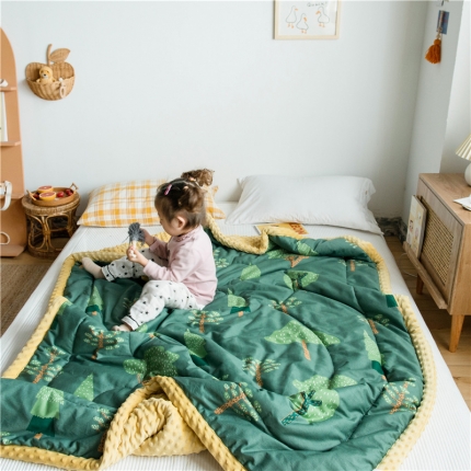 91家纺网 家纺一手货源 找家纺 北纬27度 2019新款ins风安抚豆豆绒夹棉毯 小树林