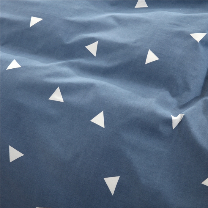 91家纺网 家纺一手货源 找家纺 赫然家纺 新款舒适柔软亲肤爆款芦荟棉四件套货源充足 思绪