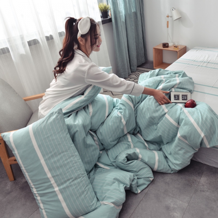 91家纺网 家纺一手货源 找家纺 柠萌家居 2019全棉水洗棉单被套 宽双线-绿白条