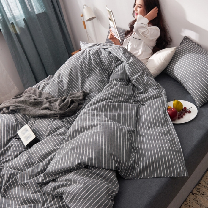 91家纺网 家纺一手货源 找家纺 柠萌家居 2019全棉水洗棉单被套 中条纹-深灰色