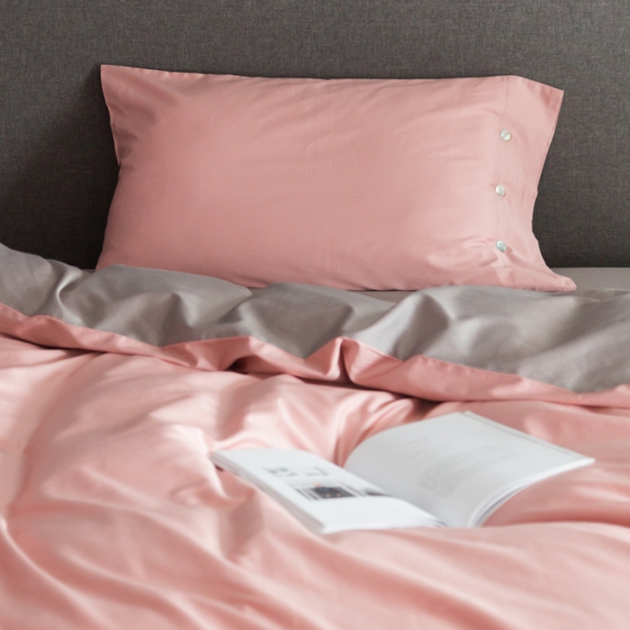 91家纺网 家纺一手货源 找家纺 涞澳家纺 长绒棉素色双拼四件套 粉配灰