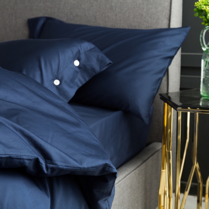 91家纺网 家纺一手货源 找家纺 涞澳家纺 长绒棉素色四件套 孔雀蓝