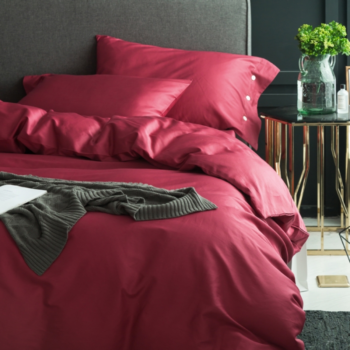 91家纺网 家纺一手货源 找家纺 涞澳家纺 长绒棉素色四件套 浪漫红