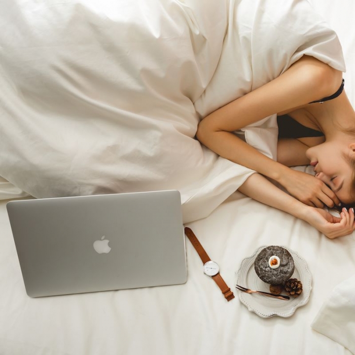 91家纺网 家纺一手货源 找家纺 涞澳家纺 2019新款60长绒棉平色简易四件套 贵族白