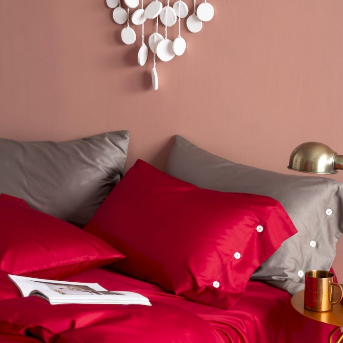 91家纺网 家纺一手货源 找家纺 涞澳家纺 2019新款60长绒棉平色简易四件套 玛雅红