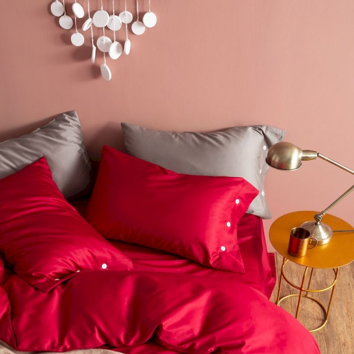 91家纺网 家纺一手货源 找家纺 涞澳家纺 2019新款60长绒棉平色简易四件套 玛雅红