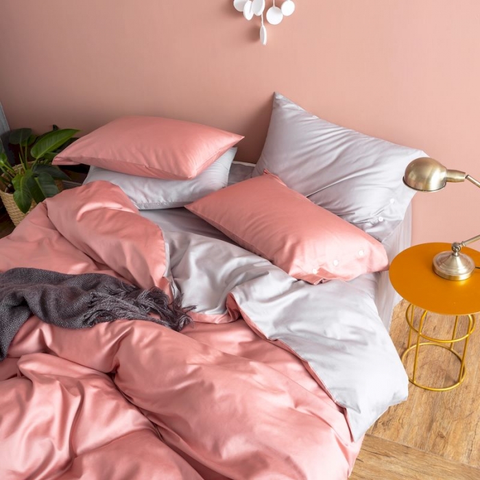 91家纺网 家纺一手货源 找家纺 涞澳家纺 2019新款60长绒棉平色二简易四件套 帝灰配颊红