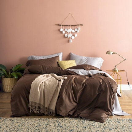 91家纺网 家纺一手货源 找家纺 涞澳家纺 2019新款60长绒棉平色二简易四件套帝灰配咖啡棕