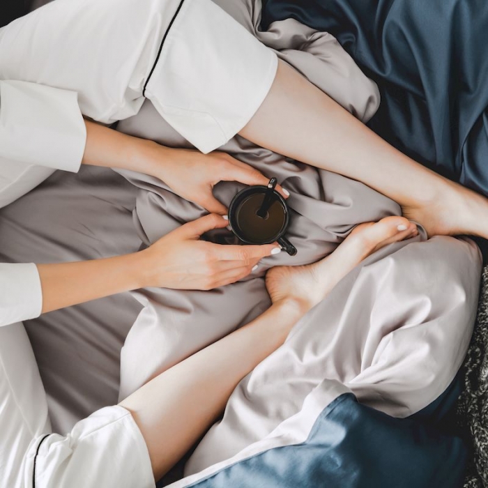 91家纺网 家纺一手货源 找家纺 涞澳家纺 2019新款60长绒棉平色二简易四件套帝灰配星蓝