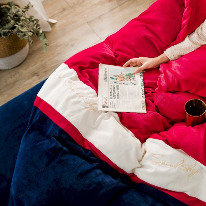 91家纺网 家纺一手货源 找家纺 涞澳 2019新款美绒系列四件套 拼色—红蓝