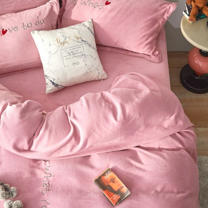 91家纺网 家纺一手货源 找家纺 涞澳 2019新款美绒系列四件套 红心—粉