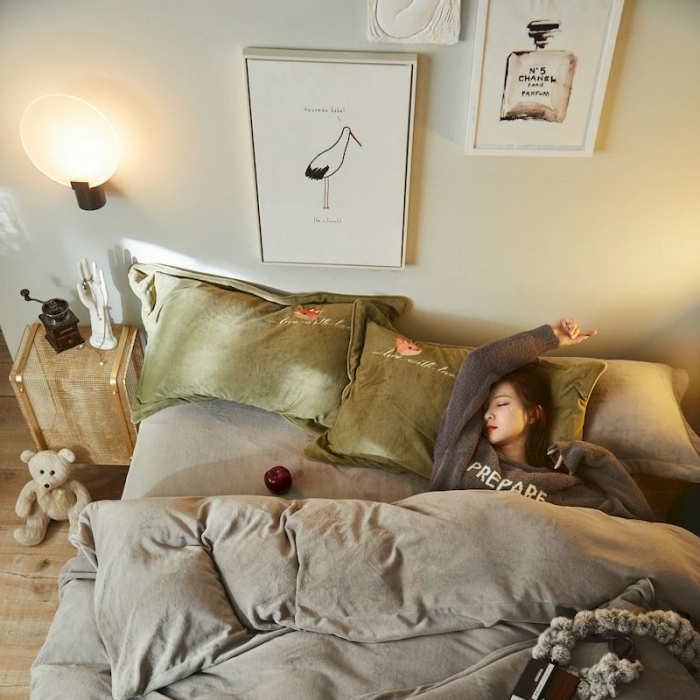 91家纺网 家纺一手货源 找家纺 涞澳 2019新款美绒系列四件套 狐狸—灰