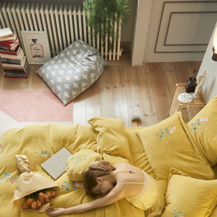 91家纺网 家纺一手货源 找家纺 涞澳 2019新款美绒系列四件套 花卉—黄