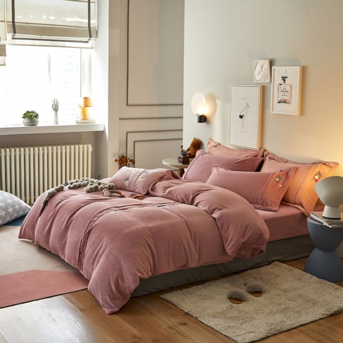 91家纺网 家纺一手货源 找家纺 涞澳 2019新款美绒系列四件套 猫咪—豆沙