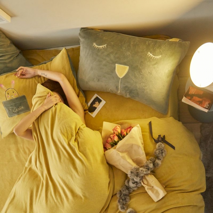 91家纺网 家纺一手货源 找家纺 涞澳 2019新款美绒系列四件套 小熊—黄绿