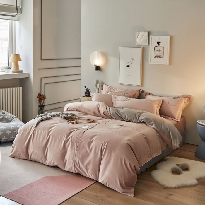 91家纺网 家纺一手货源 找家纺 涞澳 2019新款澳绒系列四件套 口袋—豆沙