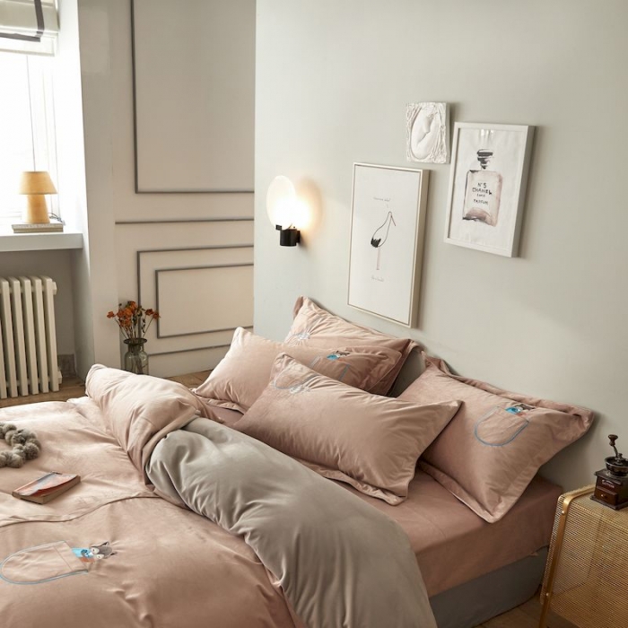 91家纺网 家纺一手货源 找家纺 涞澳 2019新款澳绒系列四件套 口袋—豆沙