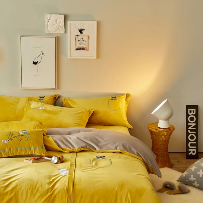 91家纺网 家纺一手货源 找家纺 涞澳 2019新款澳绒系列四件套 口袋—黄