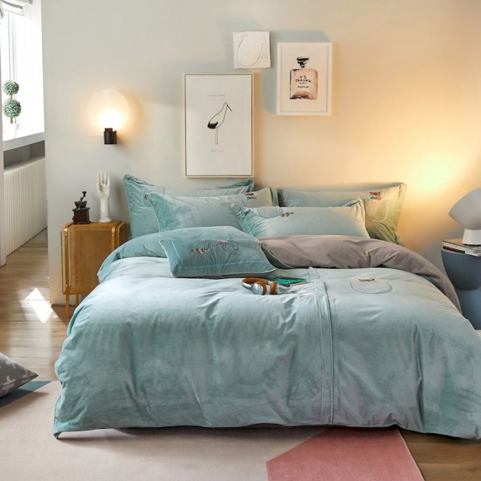 91家纺网 家纺一手货源 找家纺 涞澳 2019新款澳绒系列四件套 口袋—浅蓝