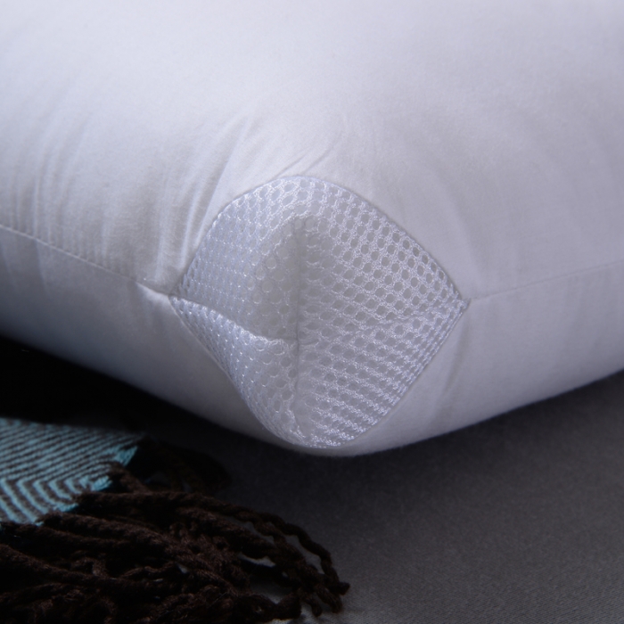 91家纺网 家纺一手货源 找家纺 全棉水洗棉羽丝绒双人枕头长枕芯1.2米1.5米1.8米