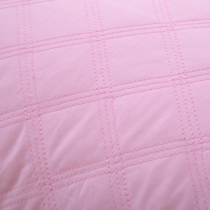 91家纺网 家纺一手货源 找家纺 （总）锦绣万家 方格格绗缝羽丝绒枕头枕芯