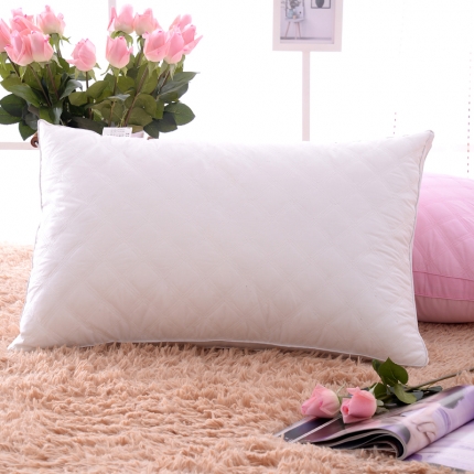 91家纺网 家纺一手货源 找家纺 （总）锦绣万家 方格格绗缝羽丝绒枕头枕芯