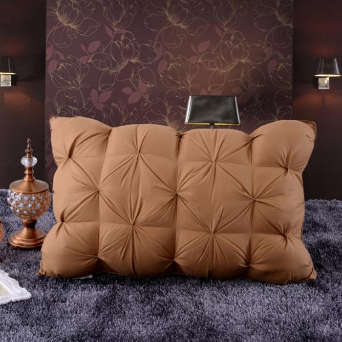 91家纺网 家纺一手货源 找家纺 锦绣万家 柔软舒适水洗羽丝绒面包枕咖啡色