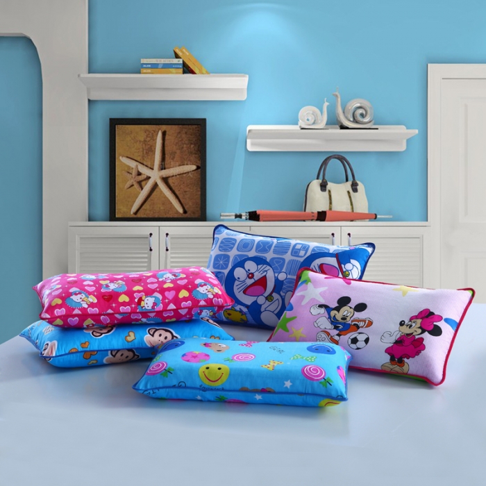 91家纺网 家纺一手货源 找家纺 决明子儿童枕头学生枕芯绣花款30*50cm 尖角决明儿童枕