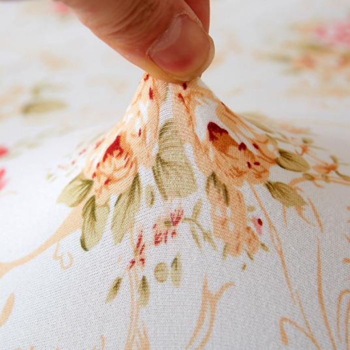 91家纺网 家纺一手货源 找家纺 兴妮雅家纺 2018新款小清新风格沙发套 浪漫满屋