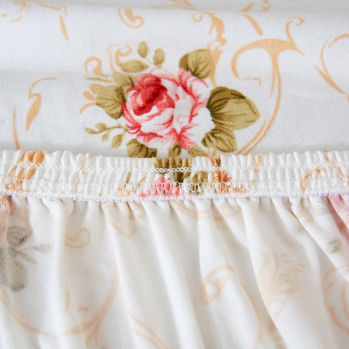 91家纺网 家纺一手货源 找家纺 兴妮雅家纺 2018新款小清新风格沙发套 浪漫满屋