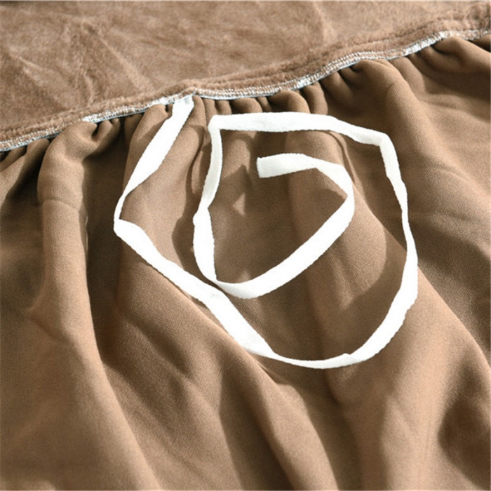 91家纺网 家纺一手货源 找家纺 兴妮雅  2020新款毛绒款沙发套 驼色