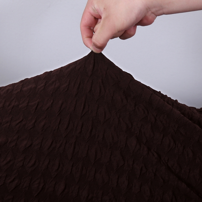 91家纺网 家纺一手货源 找家纺 兴妮雅 2020新款牛奶丝压花沙发套 咖啡