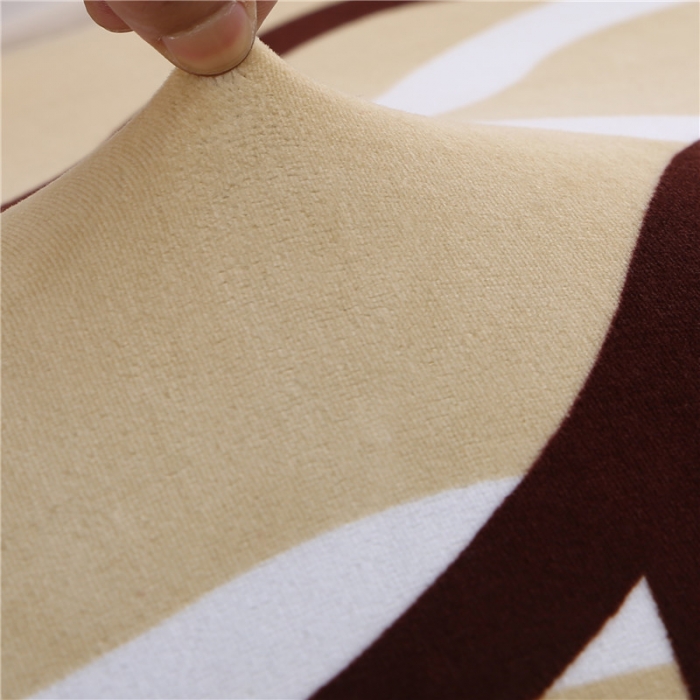 91家纺网 家纺一手货源 找家纺 兴妮雅家纺 2020新款毛绒款沙发床 别样生活