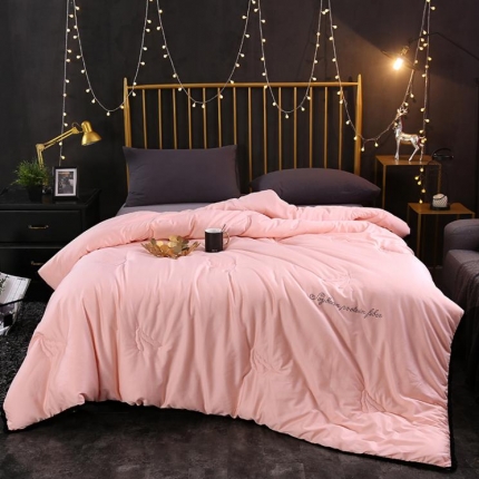 91家纺网 家纺一手货源 找家纺 （总）首爱家纺 2025冬季新款长绒棉大豆纤维被