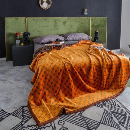 慕莎 2019新款500克法莱绒复合毯北欧轻奢风毛毯莱卡