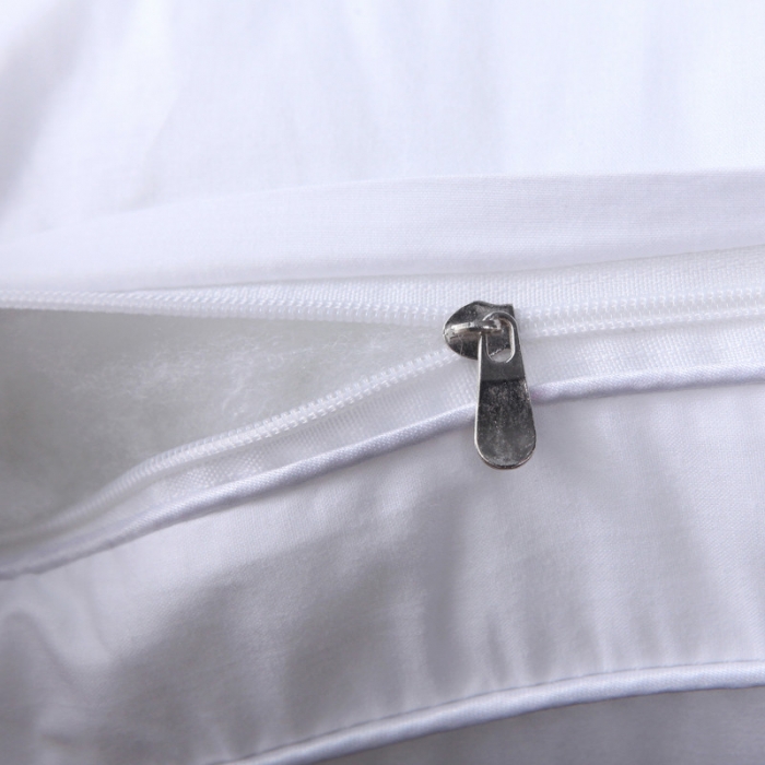 91家纺网 家纺一手货源 找家纺 仁宇枕业 枕芯全棉酒店立体纯白防雨布羽丝绒枕头