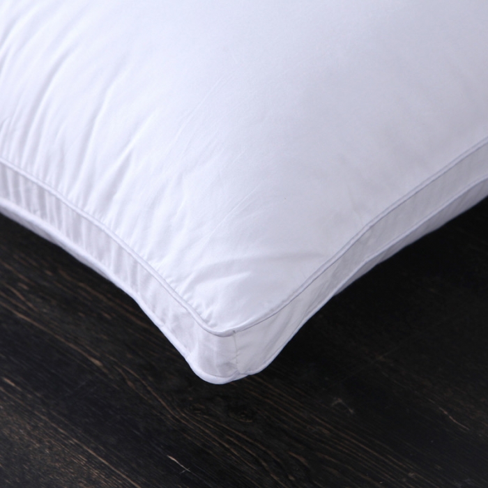 91家纺网 家纺一手货源 找家纺 仁宇枕业 枕芯全棉酒店立体纯白防雨布羽丝绒枕头