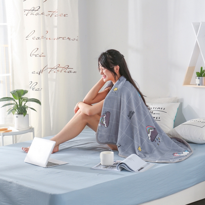 91家纺网 家纺一手货源 找家纺 （总）羋多家纺 双层（法莱绒+羊羔绒 ）多功能毯童毯披肩毯