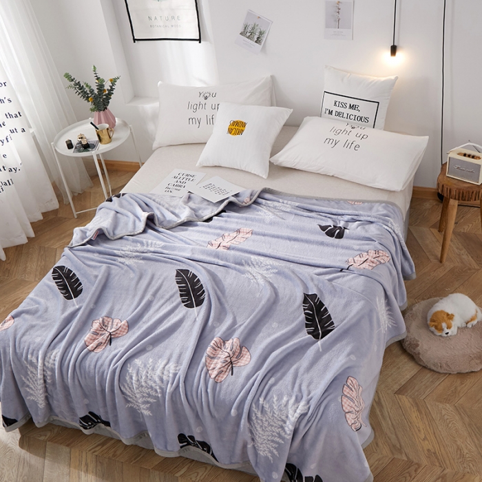 91家纺网 家纺一手货源 找家纺 羋多家纺 2023新款冰貂绒系列毛毯 天空之羽