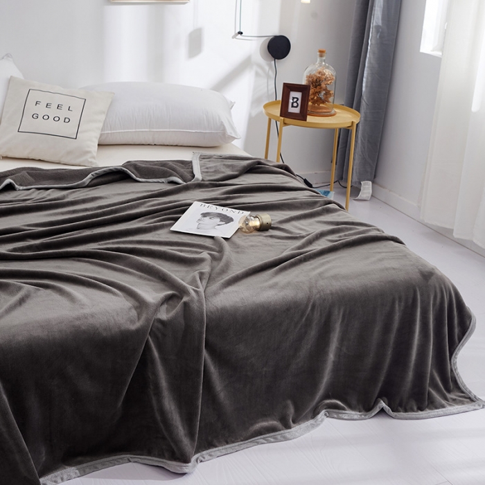 91家纺网 家纺一手货源 找家纺 羋多家纺 2023新款云貂绒系列毛毯 太空灰