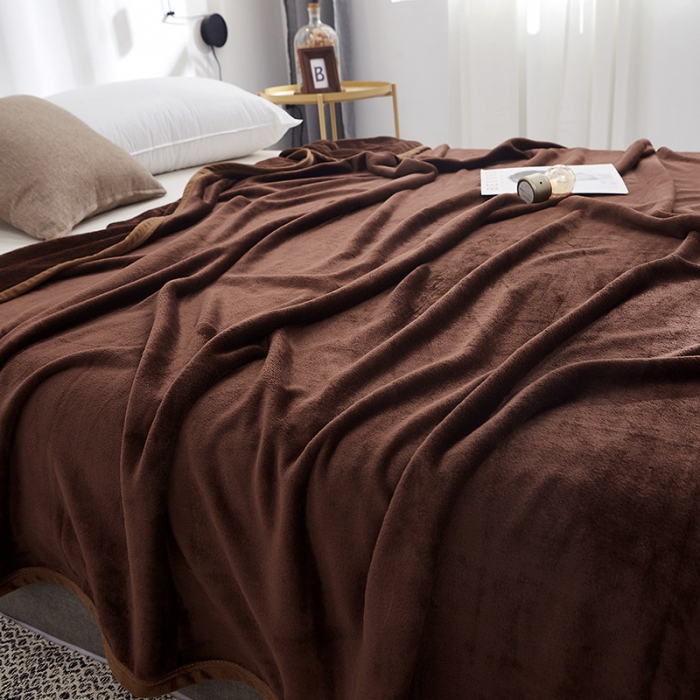 91家纺网 家纺一手货源 找家纺 羋多家纺 2023新款云貂绒系列毛毯 深咖啡