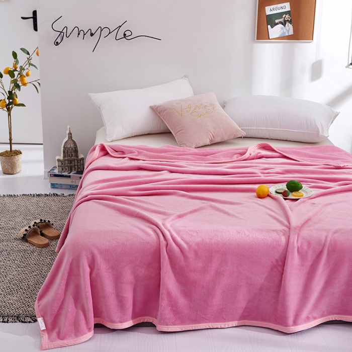 91家纺网 家纺一手货源 找家纺 羋多家纺 2023新款云貂绒系列毛毯 少女粉