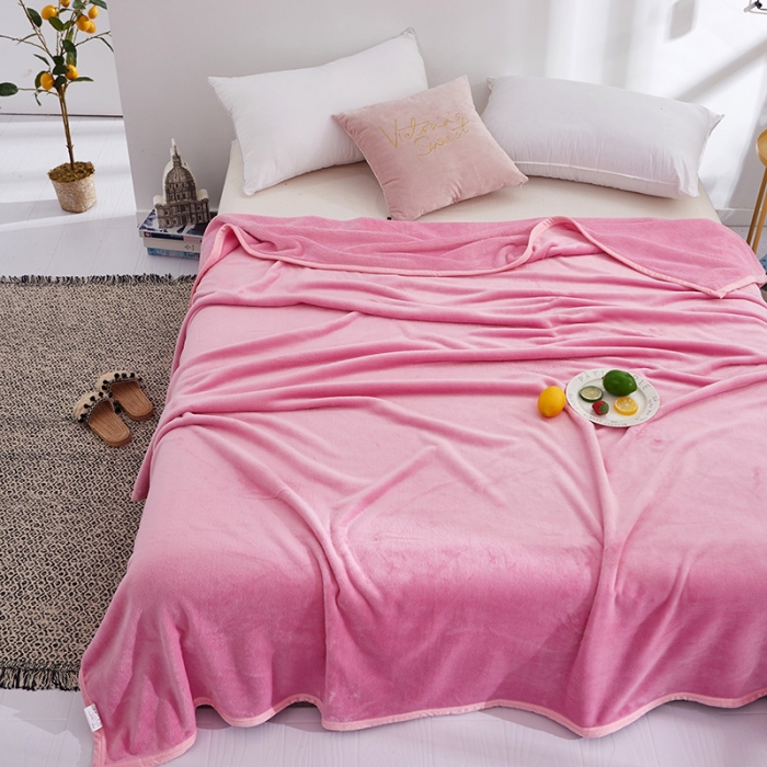 91家纺网 家纺一手货源 找家纺 羋多家纺 2023新款云貂绒系列毛毯 少女粉