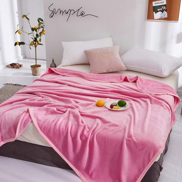 91家纺网 家纺一手货源 找家纺 羋多家纺 2023新款云貂绒系列毛毯 少女粉