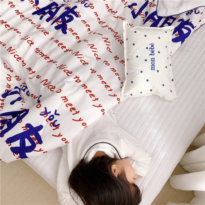 91家纺网 家纺一手货源 找家纺  星期八 2019新款ins风夏被 小朋友